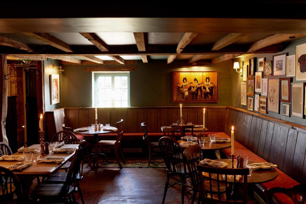 The Queen'S Head Broad Chalke Buitenkant foto